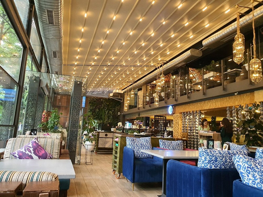 Plov Lounge