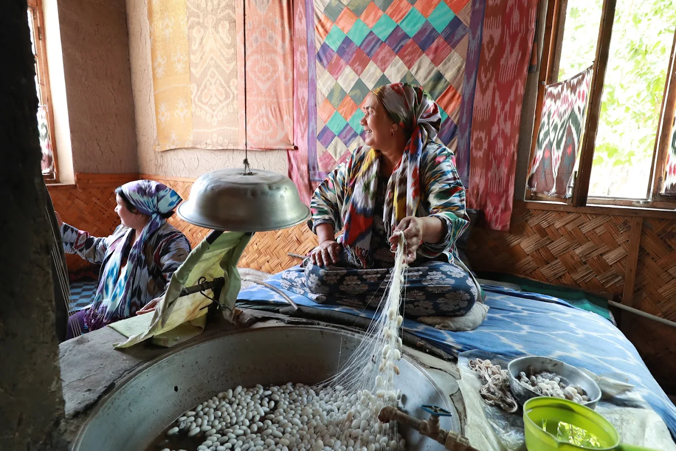 Йодгорликская шелковая фабрика