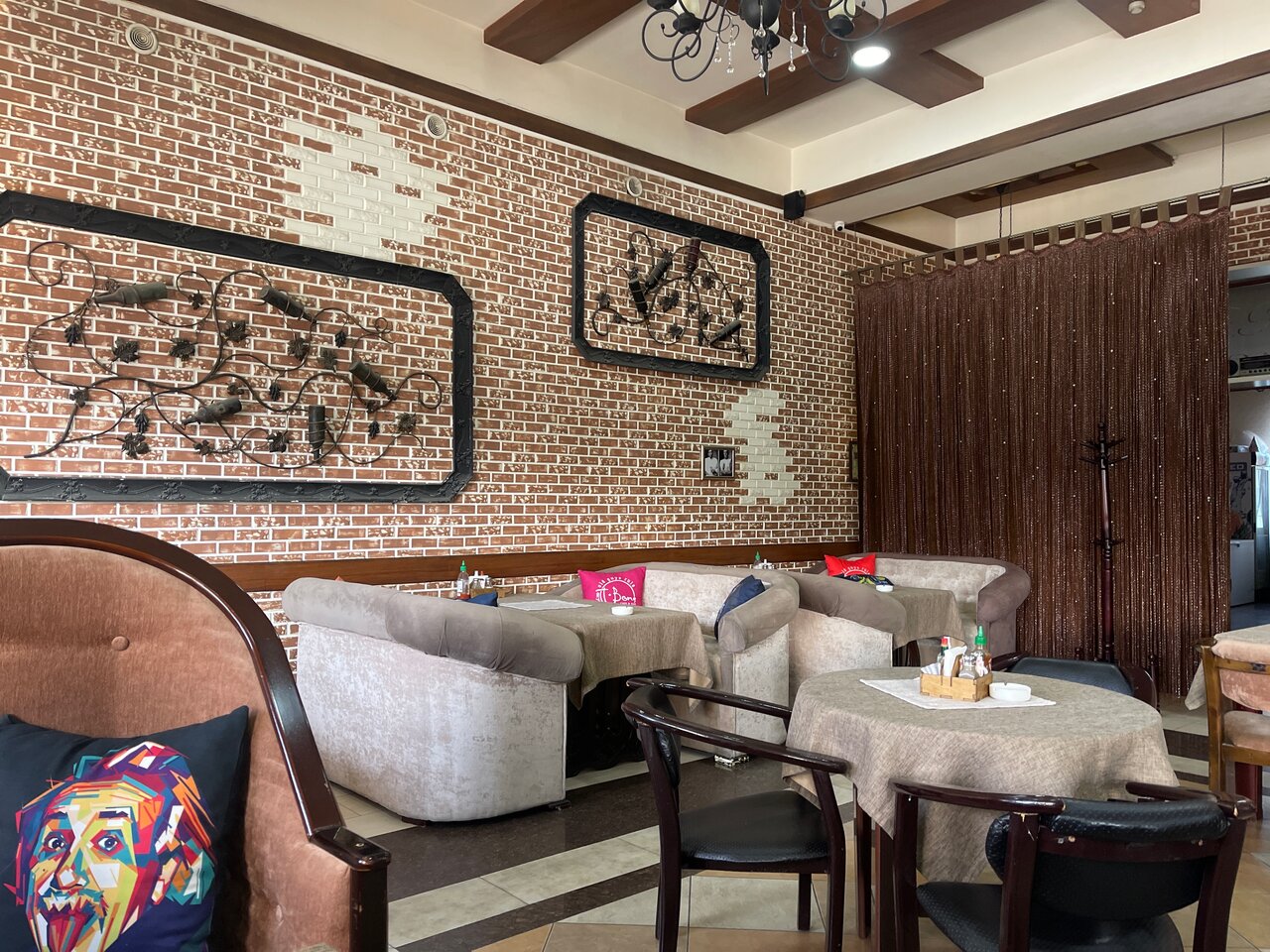 T•Bone Cafe&Bar