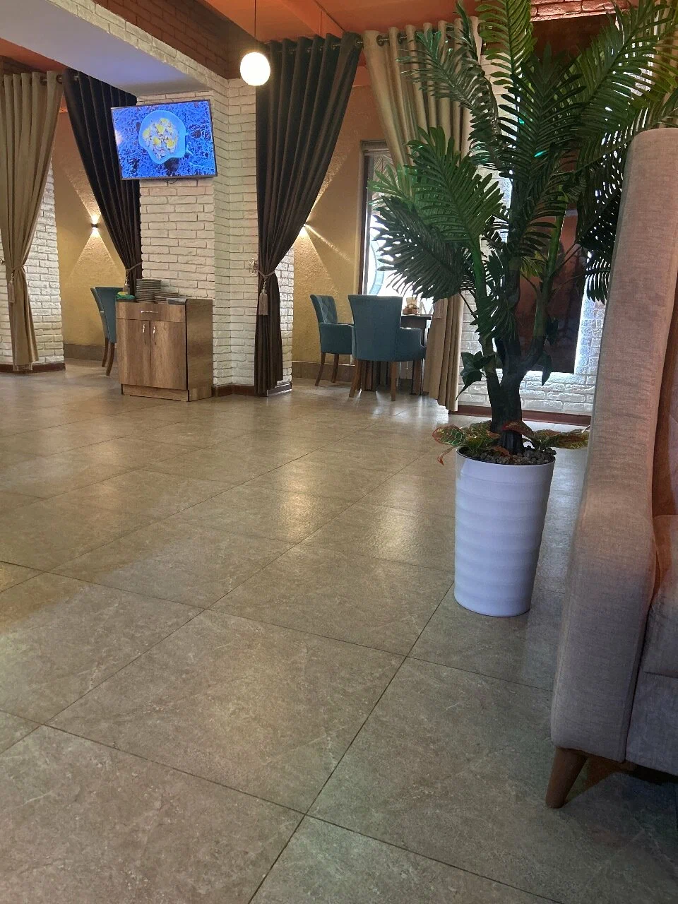 MJ Lounge