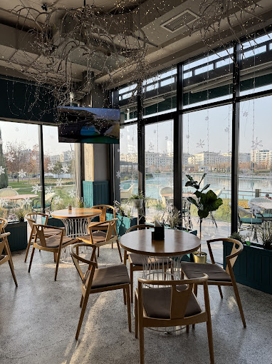 Arrows & Sparrows Cafe And More