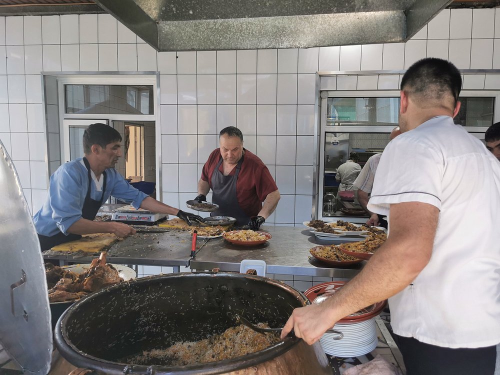 Magistral Plov Center