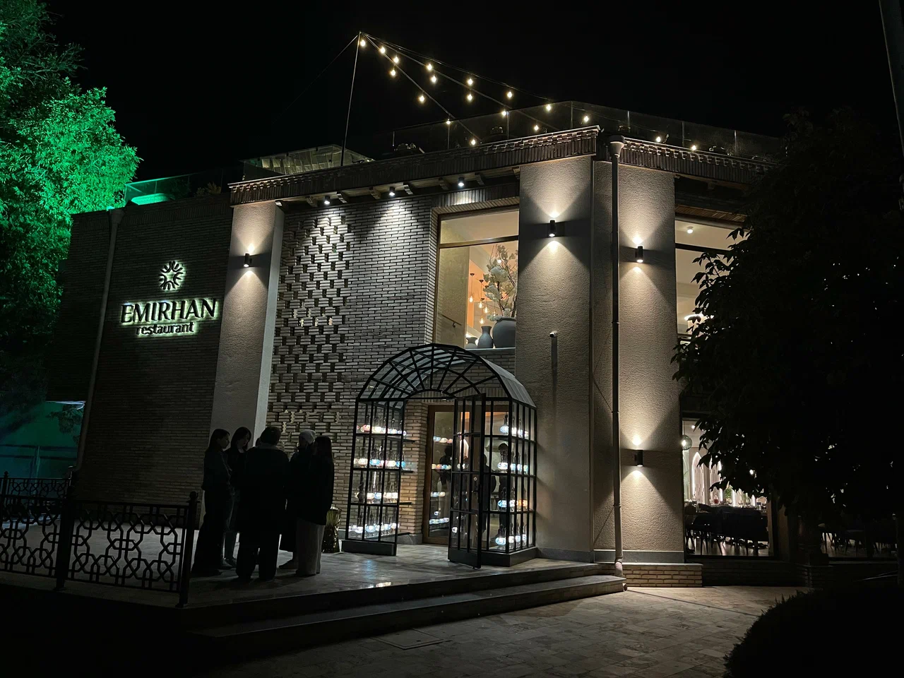 EMIRHAN restaurant