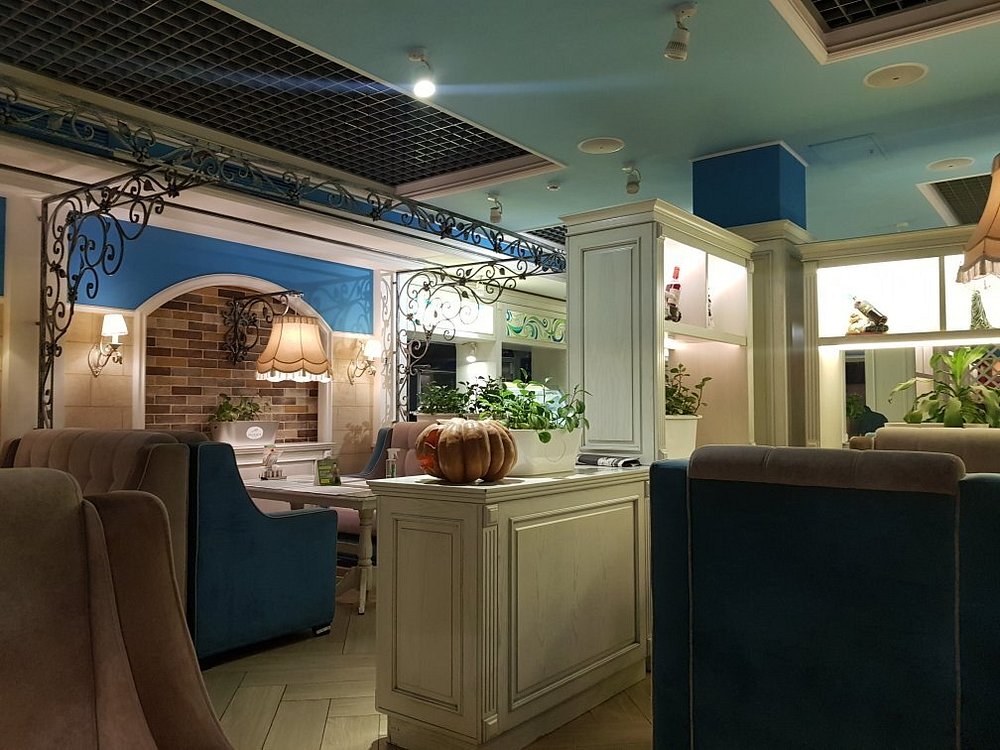 Burger and Lounge