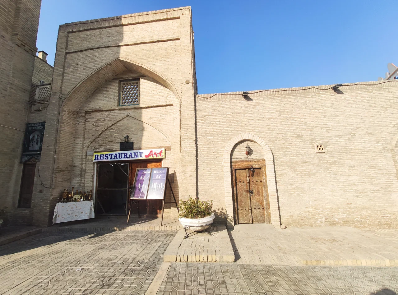 Art Restaurant Yangibozor