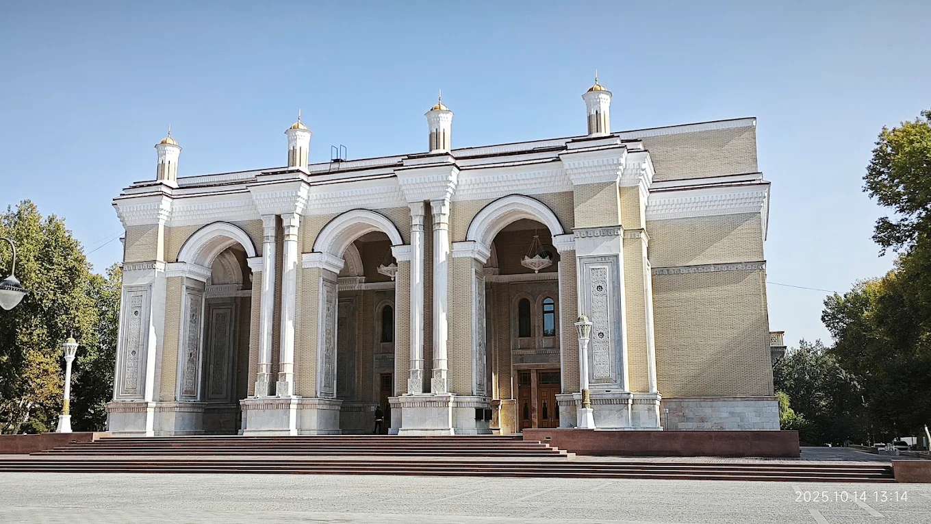 Alisher Navoiy Teatri
