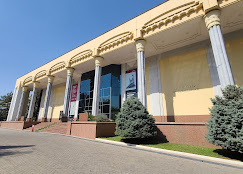 乌兹别克斯坦美术馆