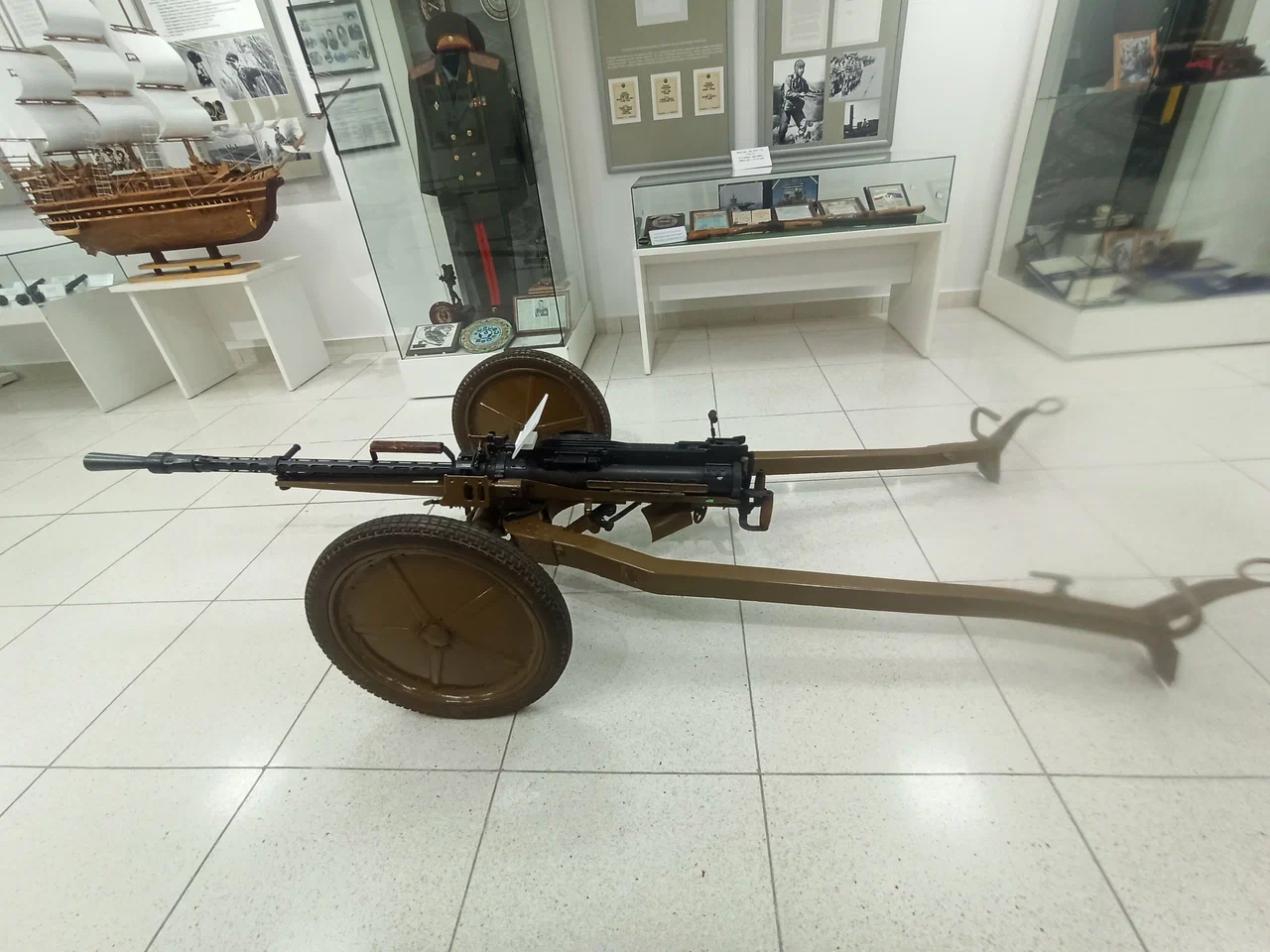 塔什干乌兹别克斯坦武装部队博物馆