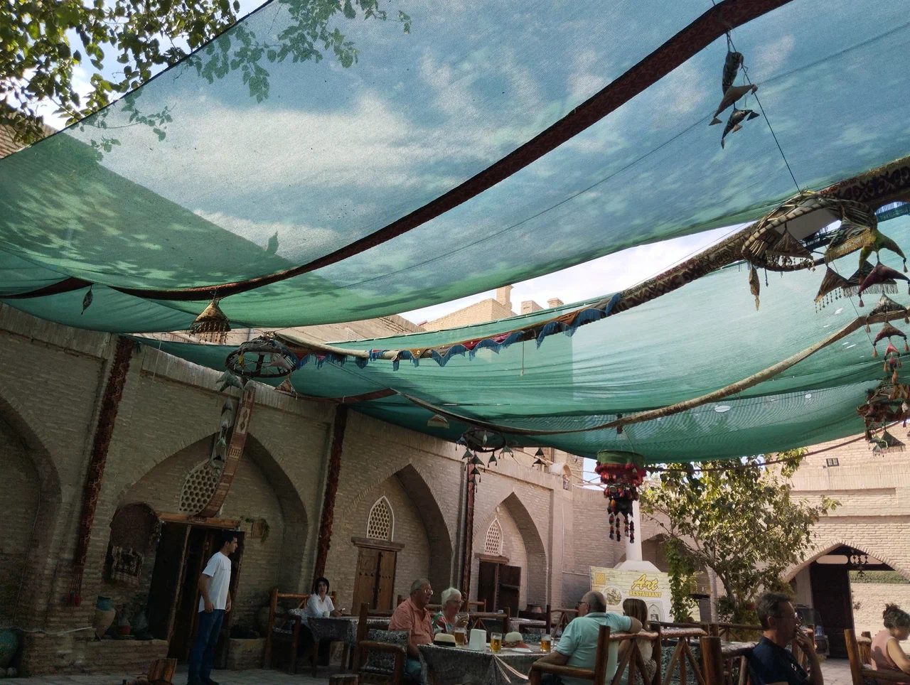 Art Restaurant Yangibozor
