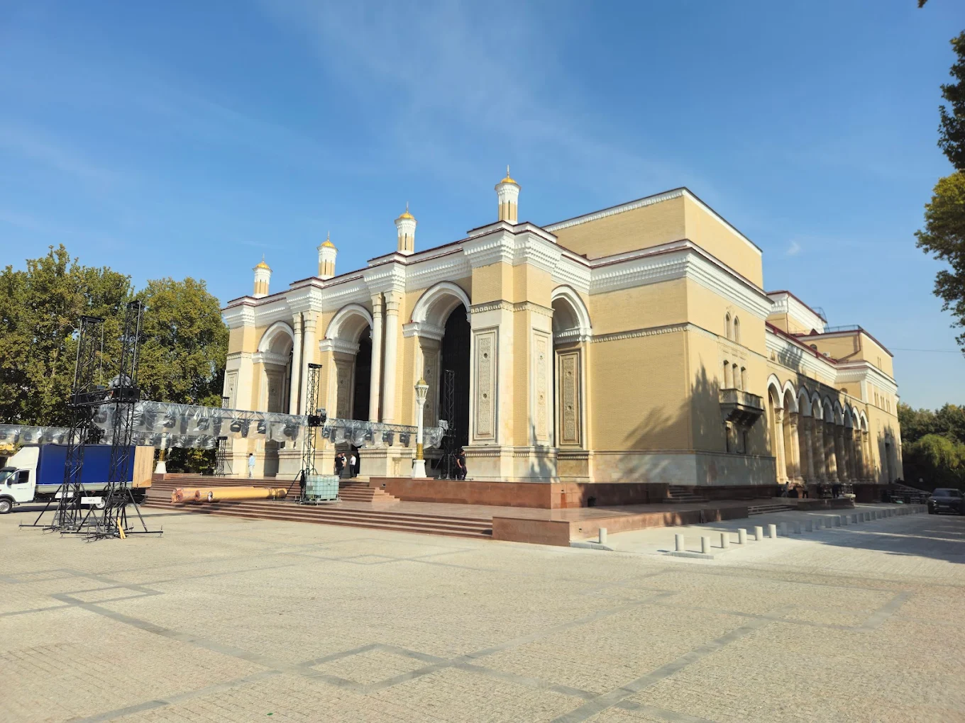 Alisher Navoiy Teatri