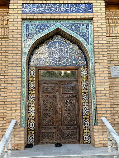 Мавзолей Толе би