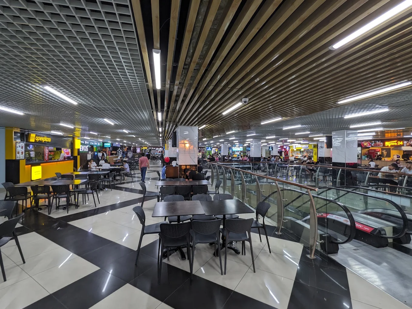 Samarkand Darvoza Shopping and Entertainment Complex