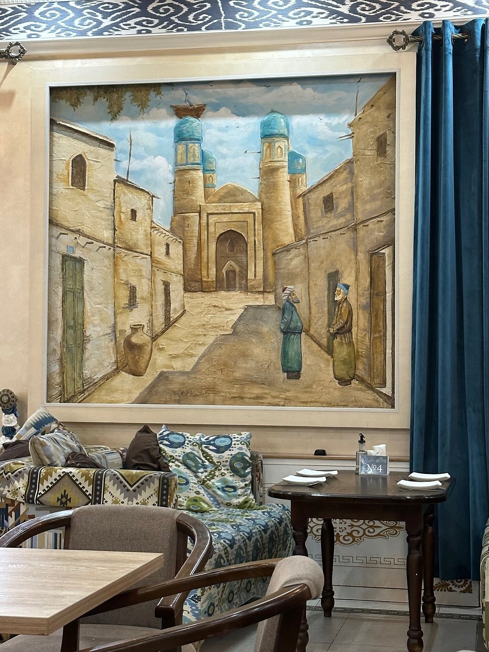 Zahratun Restaurant