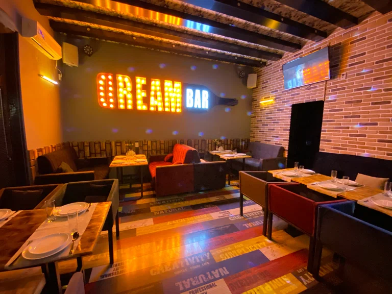 Dream Bar